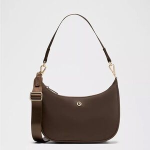 Lululemon City Essentials Small Shoulder Bag 3L- Walnut Crunch/Gold